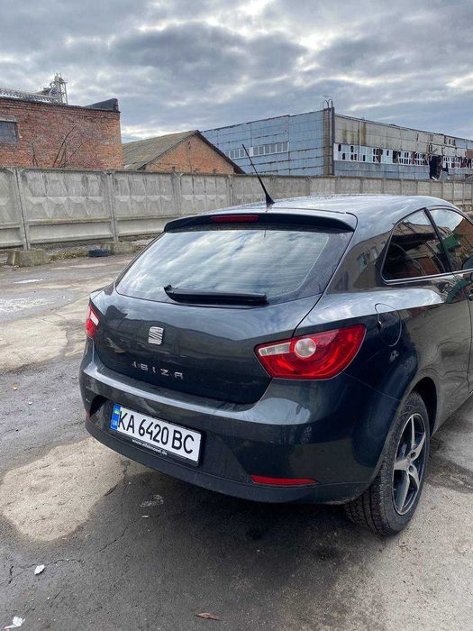 Автомобіль продаж