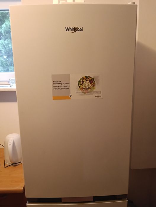 Sprzedam lodówkę Whirlpool