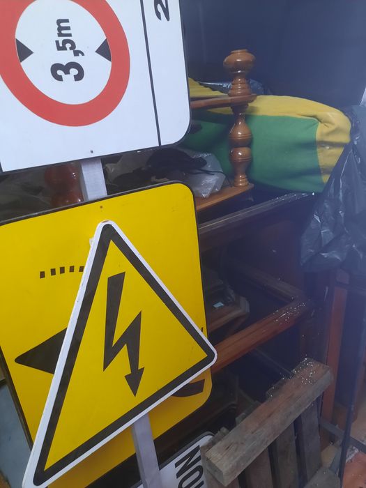 Moveis novos acabados/ por acabar