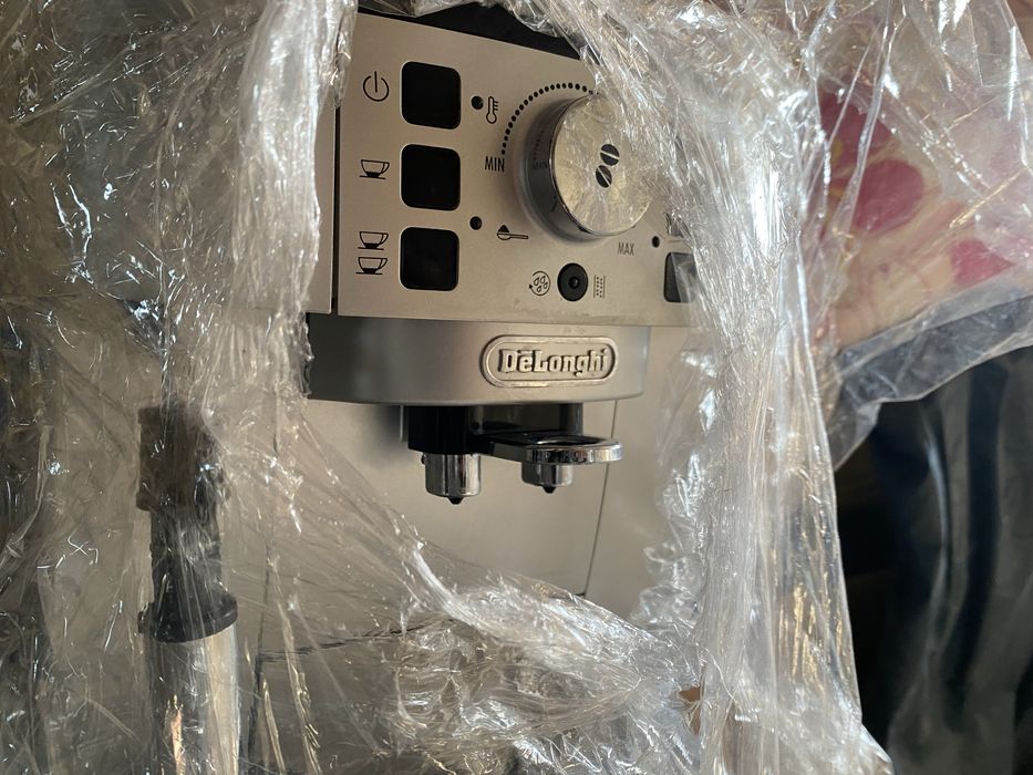 Кавомашина  Делонге