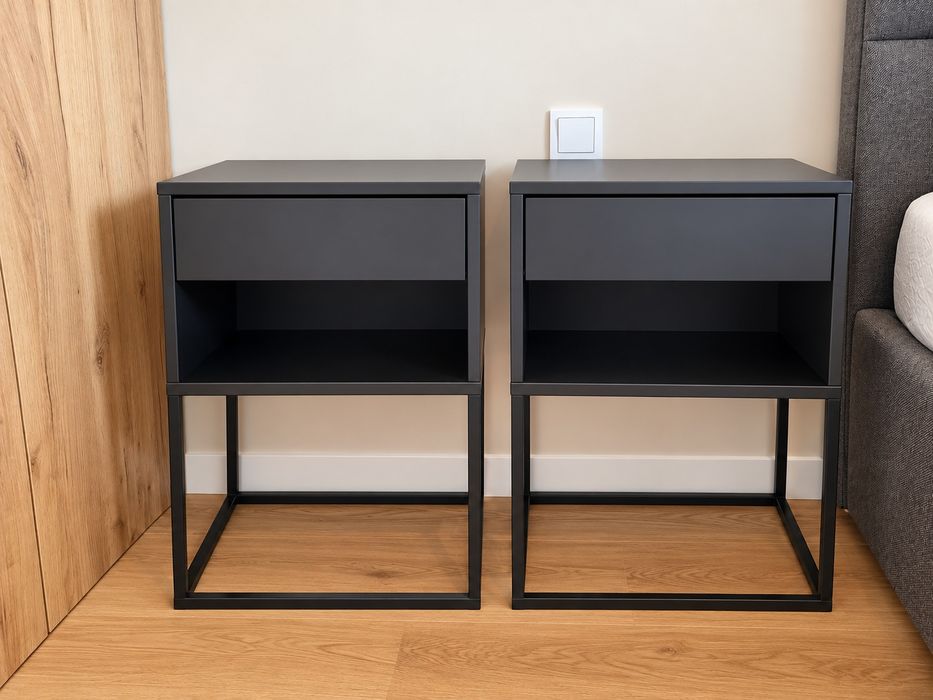 VIKHAMMER ikea 2 stoliki nocne w st. Idealnym