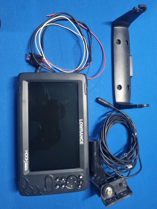 Sonda lowrance hook reveal 9 com trandutor hdi 50/200