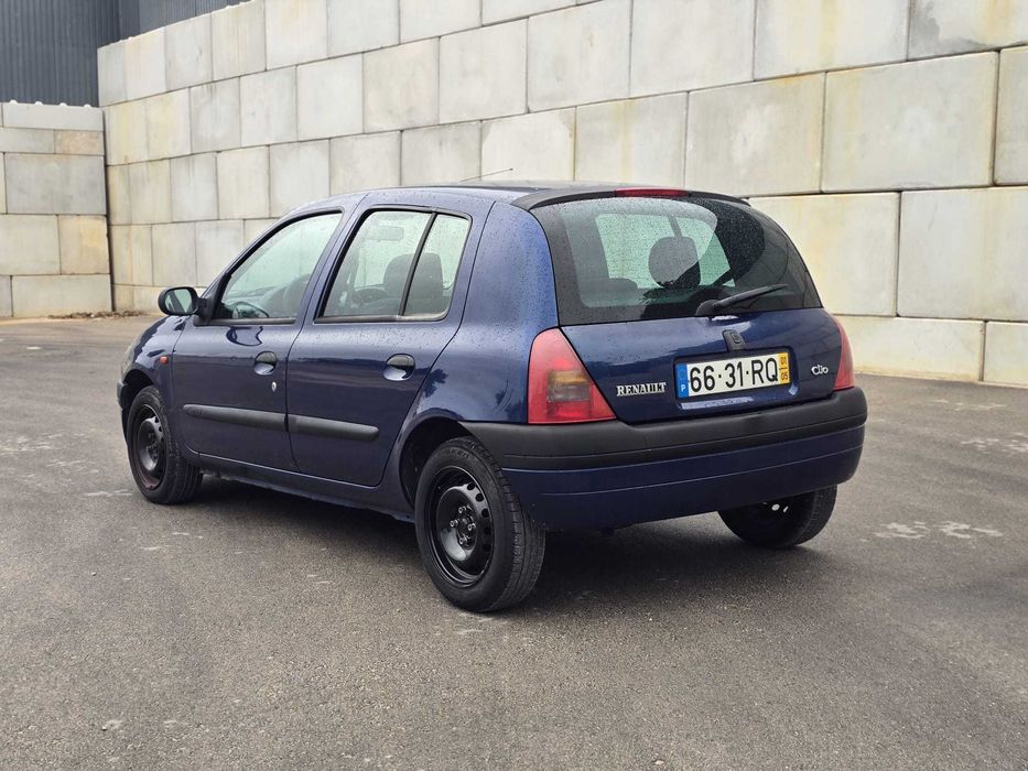 Renault Clio 2001 — photo 4