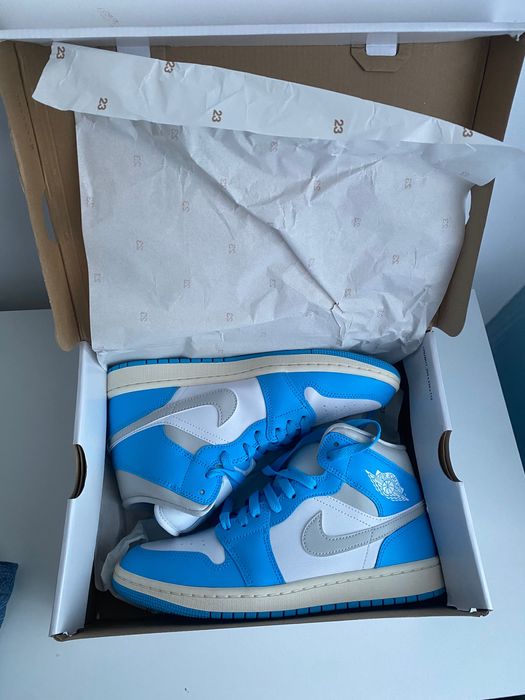 Кросівки Air Jordan 1 Mid "Dark Powder Blue / UNC" — Оригінал (40.5 р)