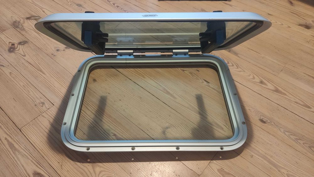 Luk jachtowy GEBO 320x450