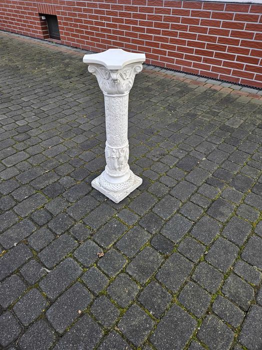 postument, słupek ozdobny