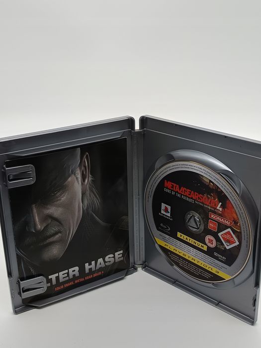metal gear solid 4 - guns of the patriots sony playstation 3 (ps3)