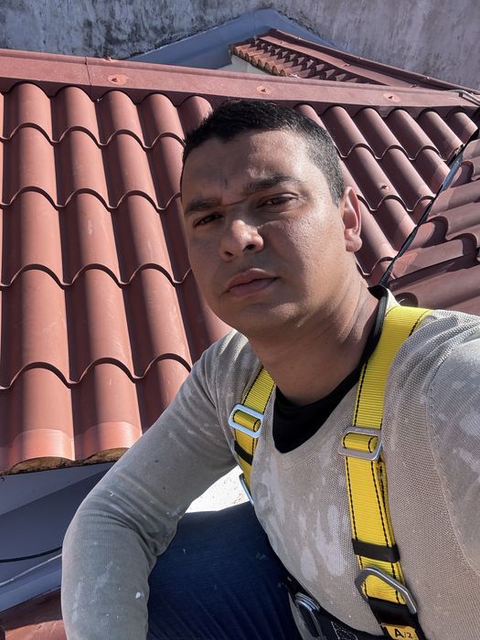 Remodelação, telhado e pintura. Qualidade, garantia e melhor preço.