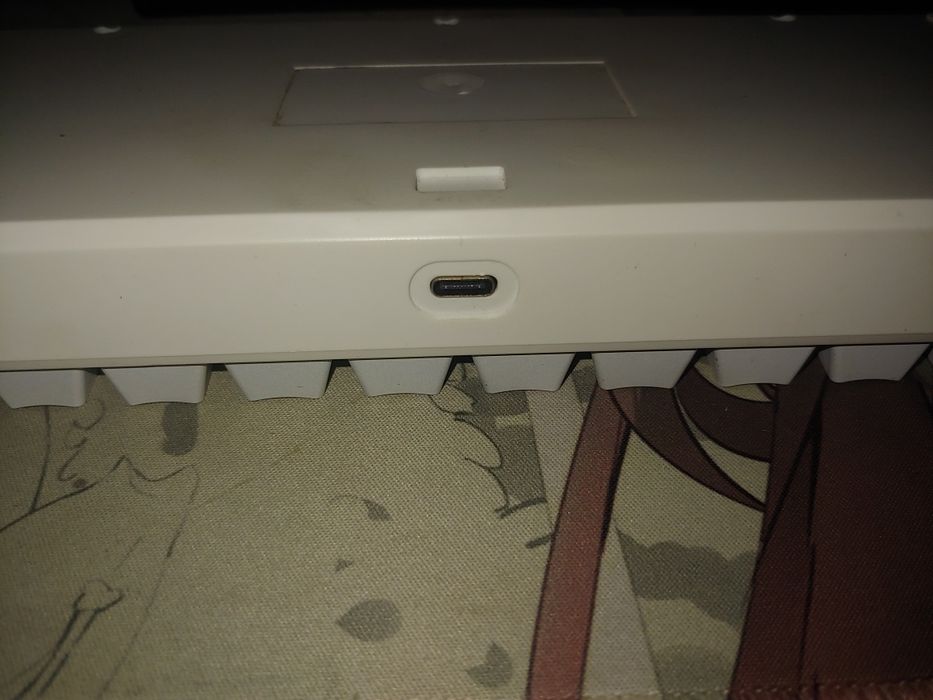 Продаю Клавіатуру з фігуркой JJK (Kugisaki)  в подарок