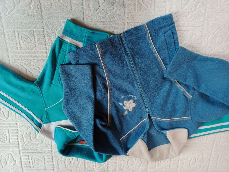 Ciepłe bluzy 140