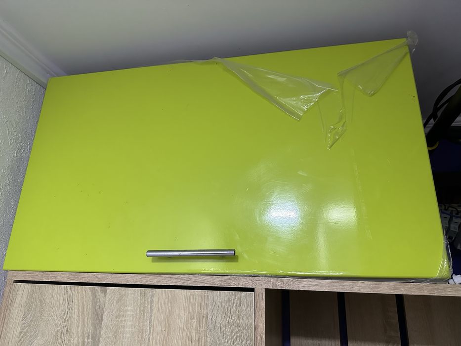 Тумбочка.   Нова