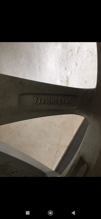 Тітани на автомобіль