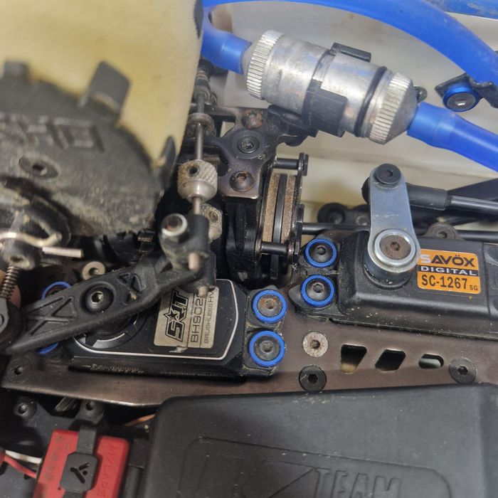 Vendo kyosho mp10