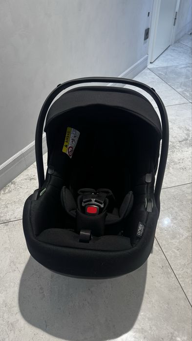 Продам дитяче автокрісло Anex
