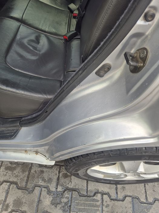 mitsubishi outlander 1 2004 2.0 Г/Б