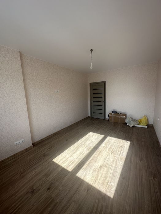 Продаж однокімнатна ремонт 39м 9пов-х Ціна під ключ Софіївська Сфера