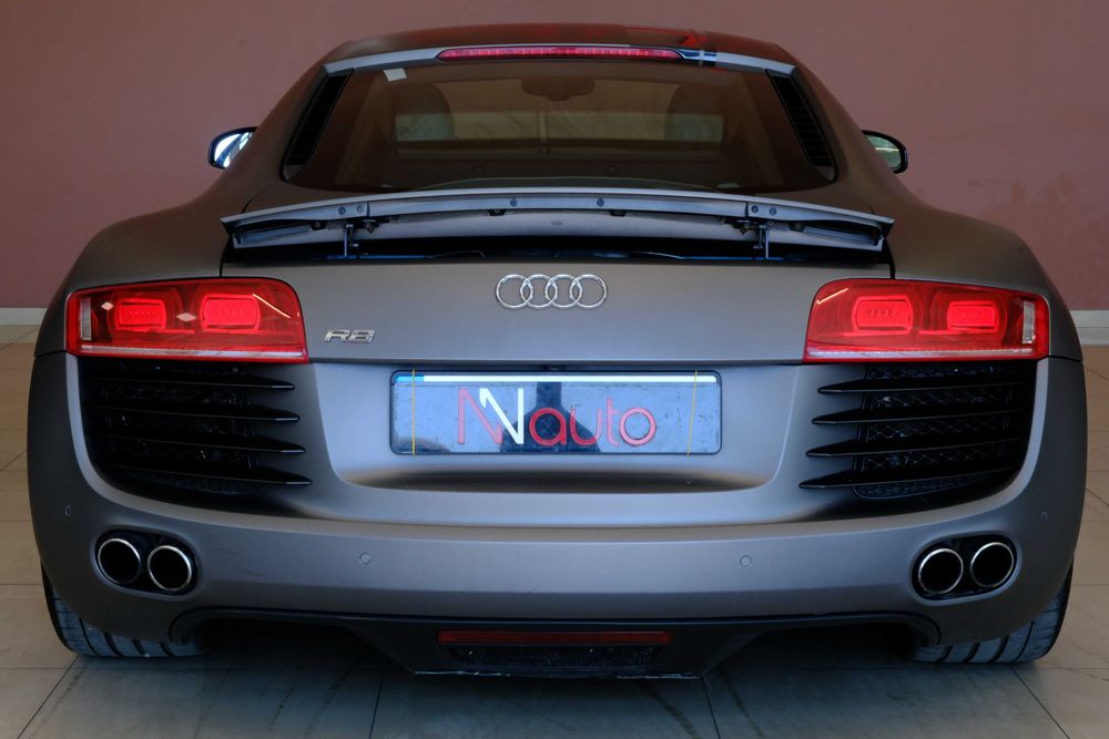 Audi R8 2007 сіра