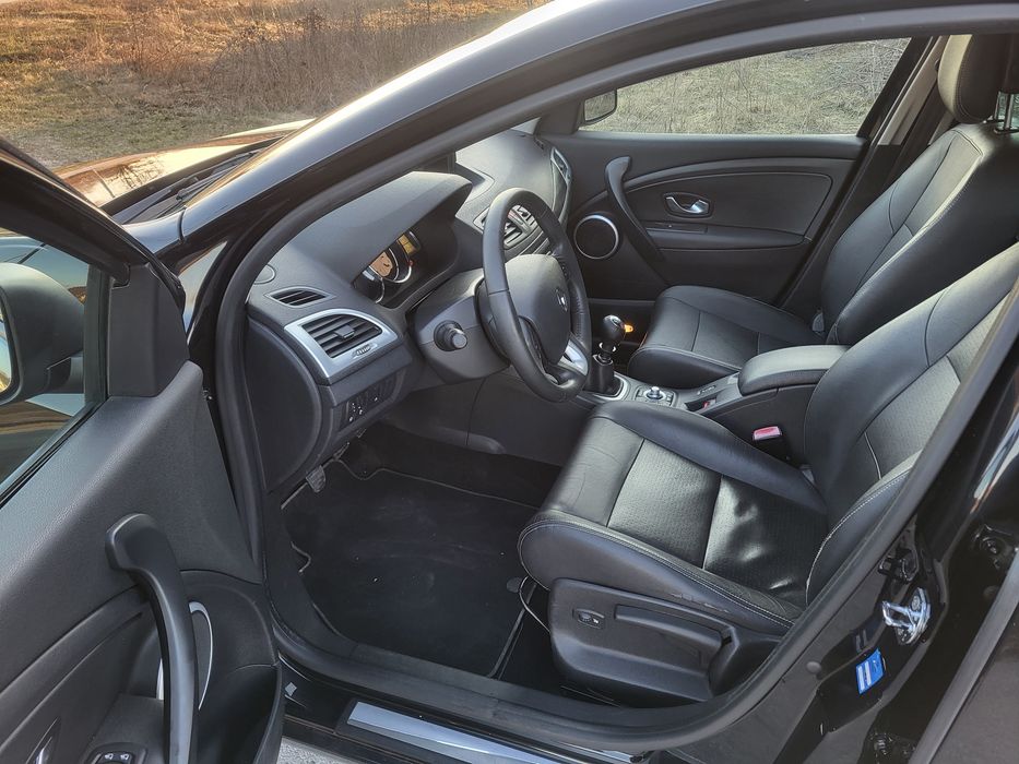 Renault Megane III Grandtour 2011r 1.9 Dci 130KM