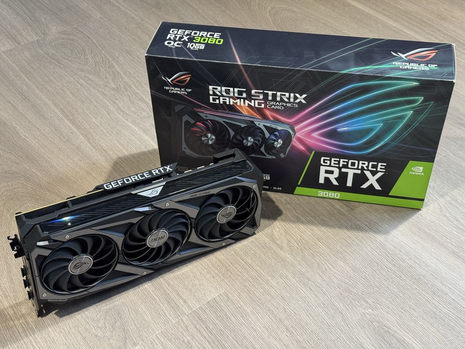 RTX 3080 10GB Asus rog strix