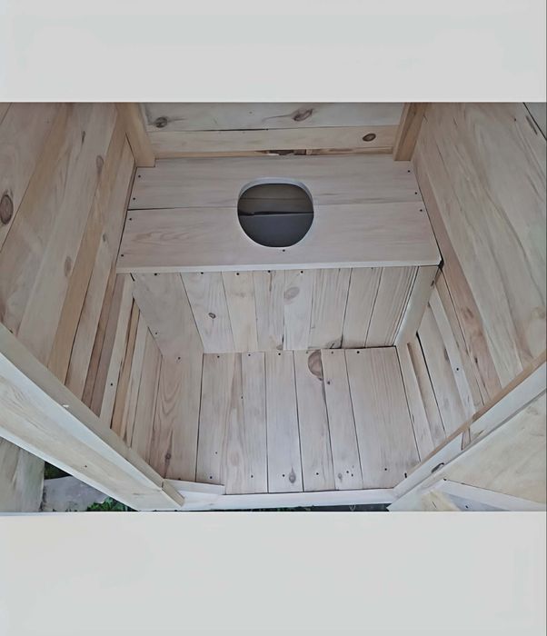 Wychodek WC toaleta