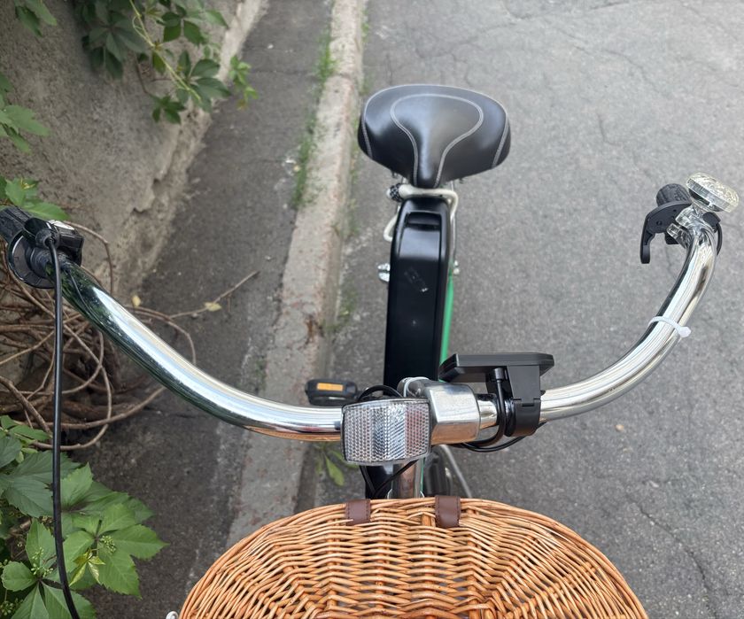 Eeлектровелосипед міський зелений Schwinn Fiesta в ідеальному стані люкс класа як ретро