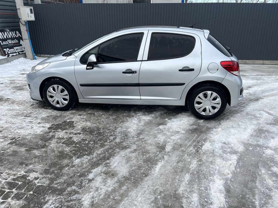 Пежо 207.Газ-Бензин в нормальному стані