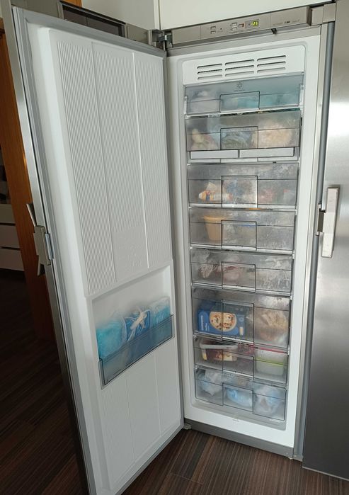 Frigorifico e congelador vertical side-by-side Fagor