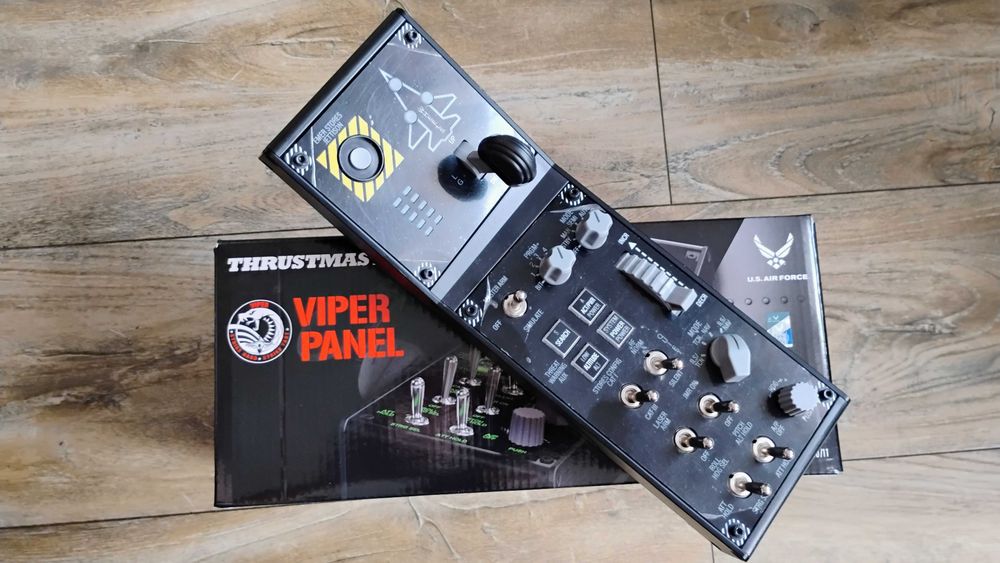 Thrumaster Viper Panel F-16