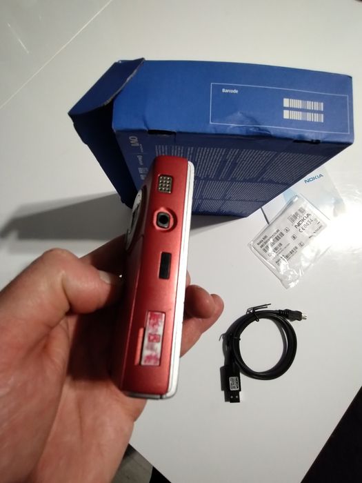 Stary telefon Nokia N95 Box
