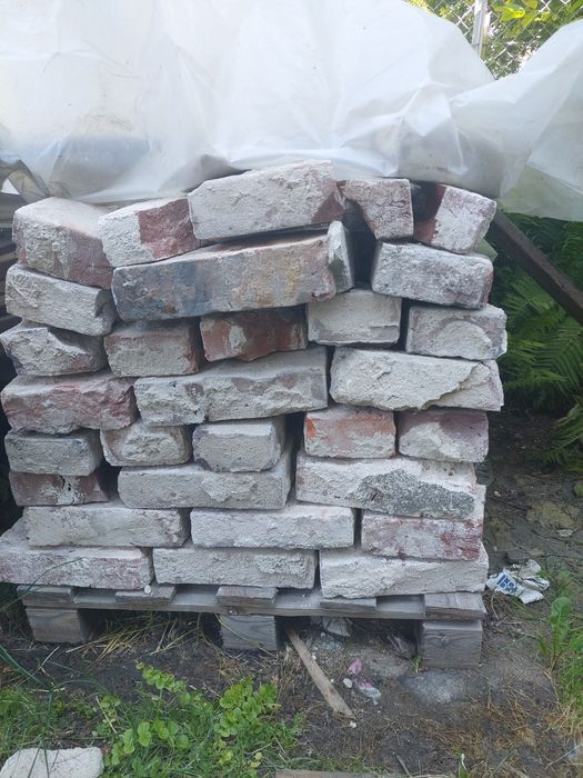 Sprzedam czerwoną cegłę pełną - wypalaną ręcznie