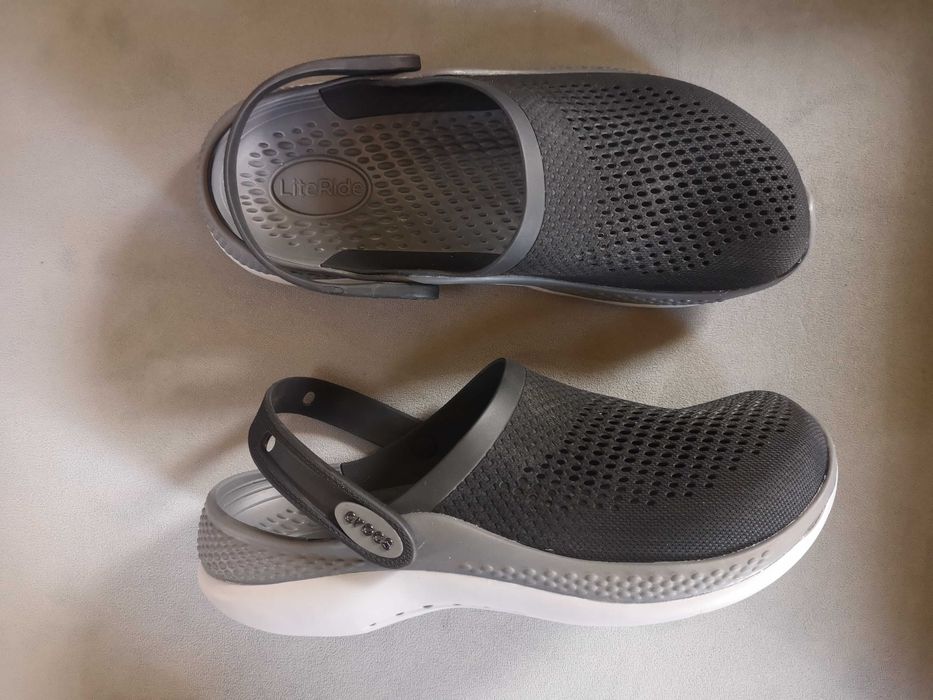Buty klapki Crocs r.42