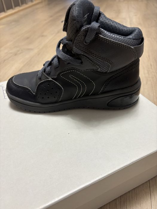 Buty Geox J XLED rozm. 32