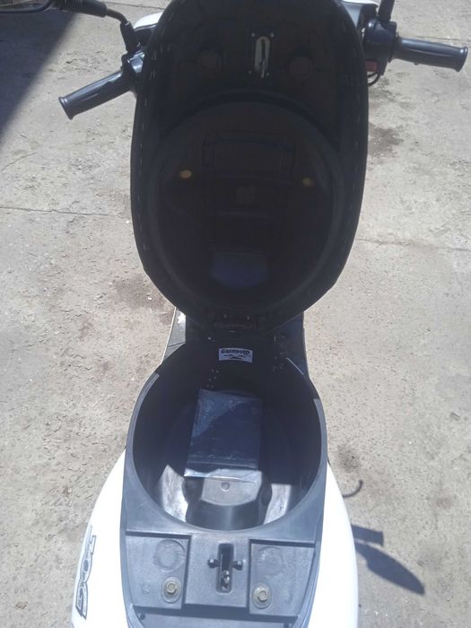 Yamaha Jog SA39J deluxe