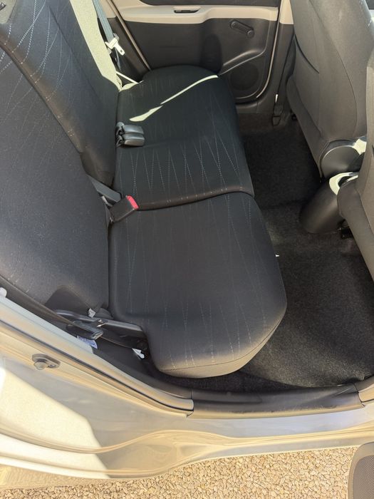Toyota Yaris 1.0  {Oportunidade de Negócio}