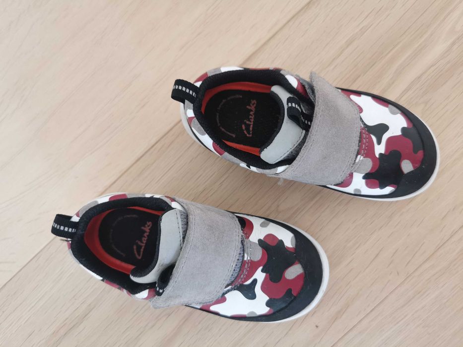 Półbuty dziecięce Clarks, r. 23