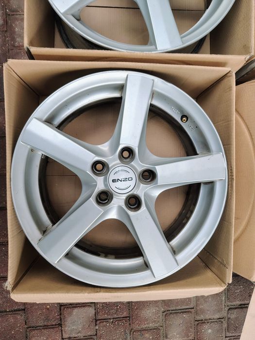 Felgi aluminiowe Enzo 7x17 ET 42 5x120 BMW Insignia