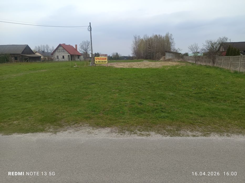 Sprzedam działkę budowlaną