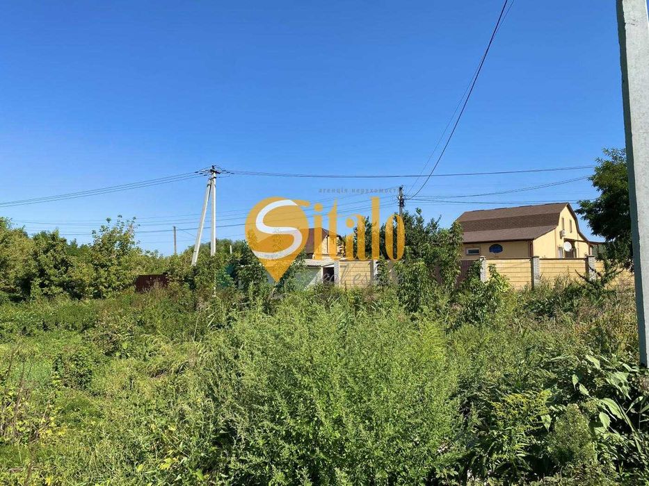 Ділянка з видом на К. Карпати, поруч із озером в Підгірцях