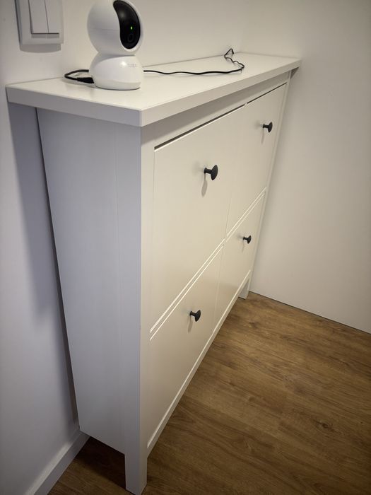 Sapateira Hemnes IKEA