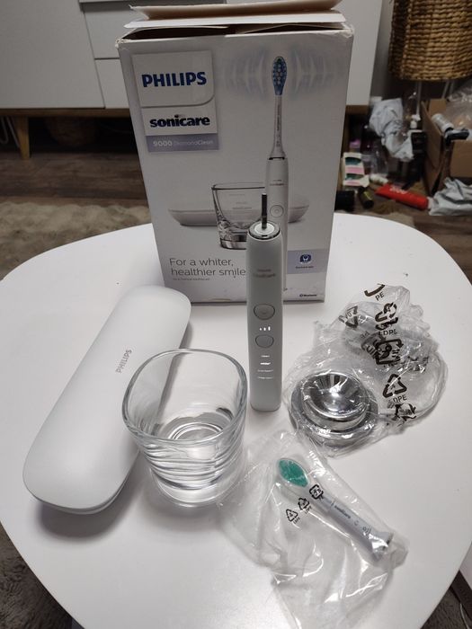 Szczoteczka soniczna PHILIPS Sonicare DiamondClean 9000