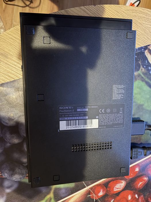 Sprzedam konsole ps one i ps2 slim