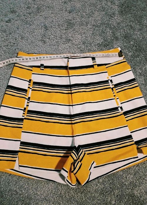 Spodenki z wysokim stanem