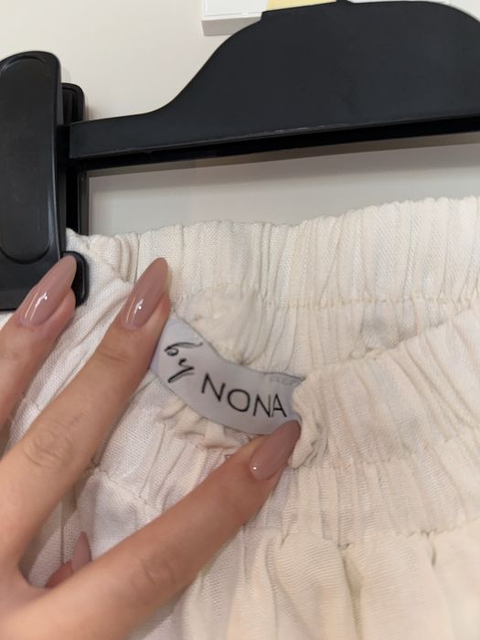 Жіноча спідниця