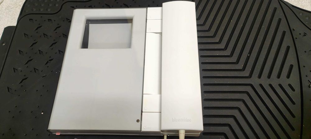 VENDO - Monitor Vídeo Porteiro - Bitron Video, Série T-Line Modelo AV1423/002