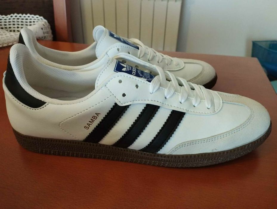 Adidas Samba n44 unisexo