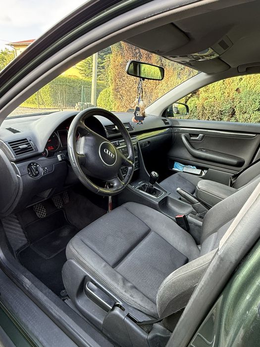 Audi a4b6 combi