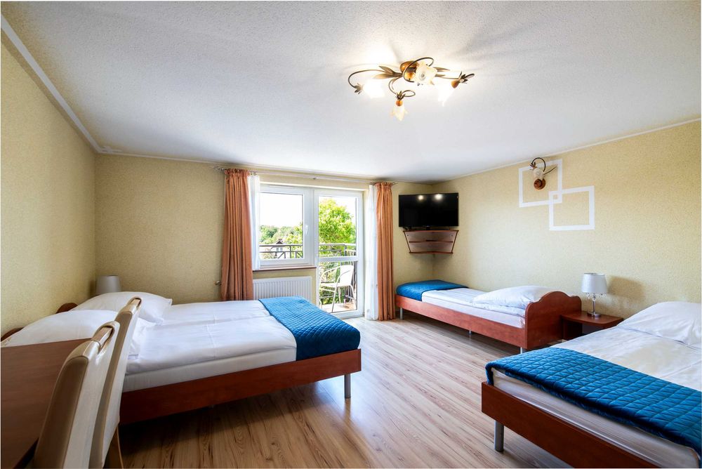 VILLA DORA Mielno, podgrzewany basen, parking, blisko centrum, plac zabaw