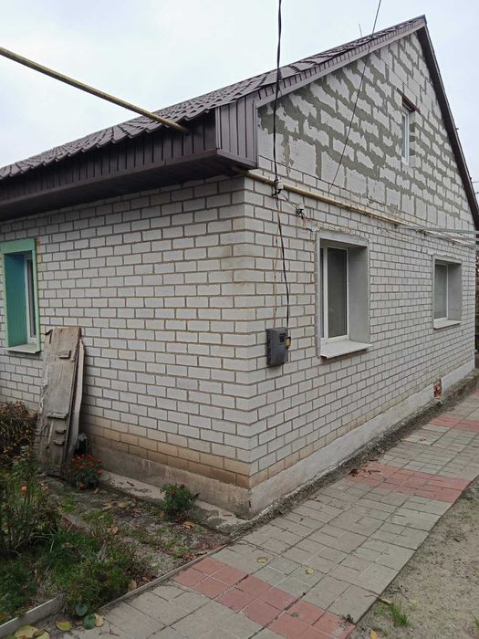 FO S4 Продам дом на участке 12 соток в Жихаре. Все удобства.! Недалеко транспортная развязка.