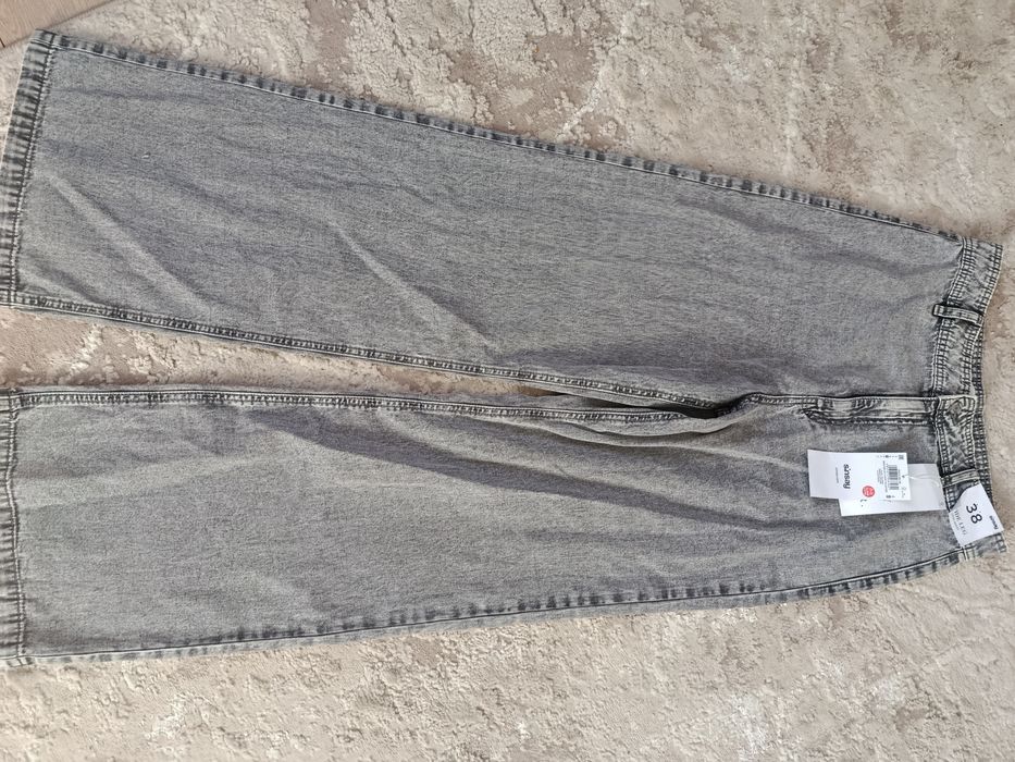 Джинси палаццо,сірого кольору,тоненький джинс