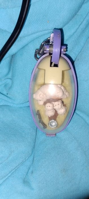 Sprzedam breloczek z lat 90